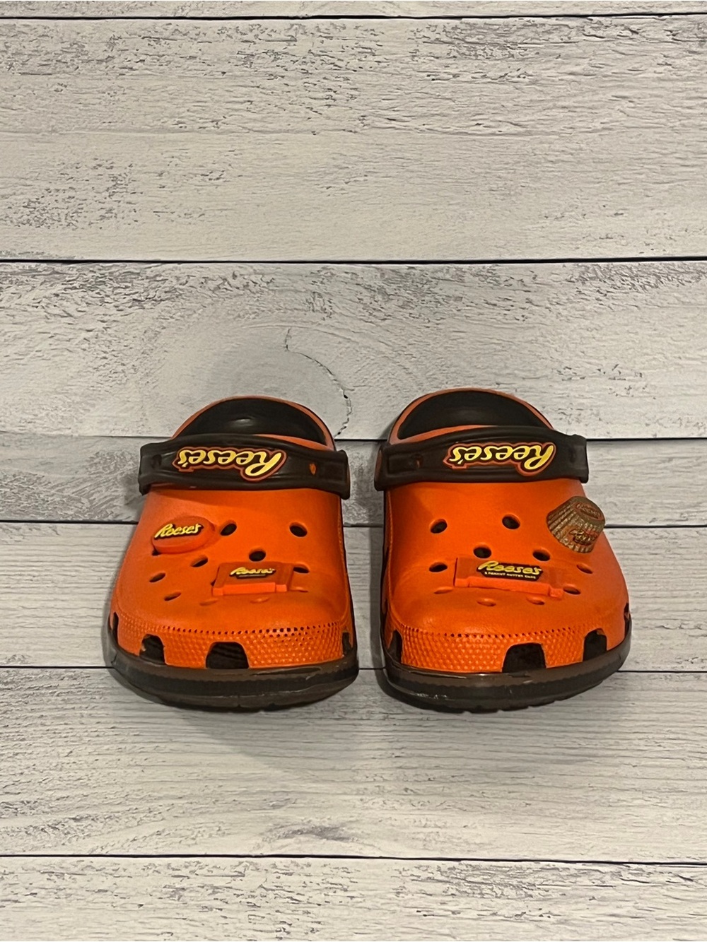 Reese’s Orange Crocs Boys - Picture 7 of 10